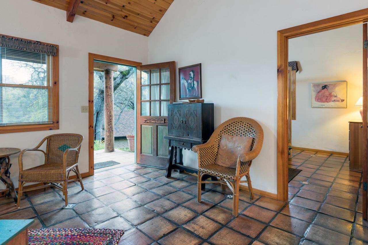Homestead Cottages Авани Экстерьер фото