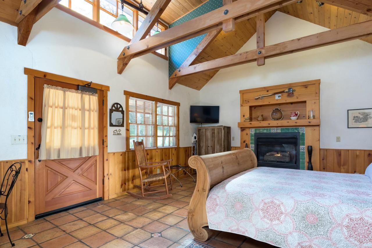 Homestead Cottages Авани Экстерьер фото